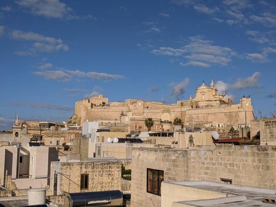 Sunset Suite فيكتوريا المظهر الخارجي الصورة