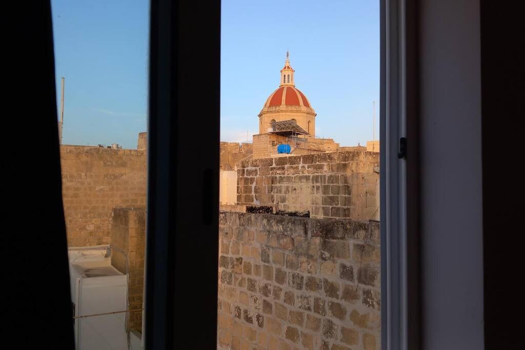 Sunset Suite فيكتوريا المظهر الخارجي الصورة
