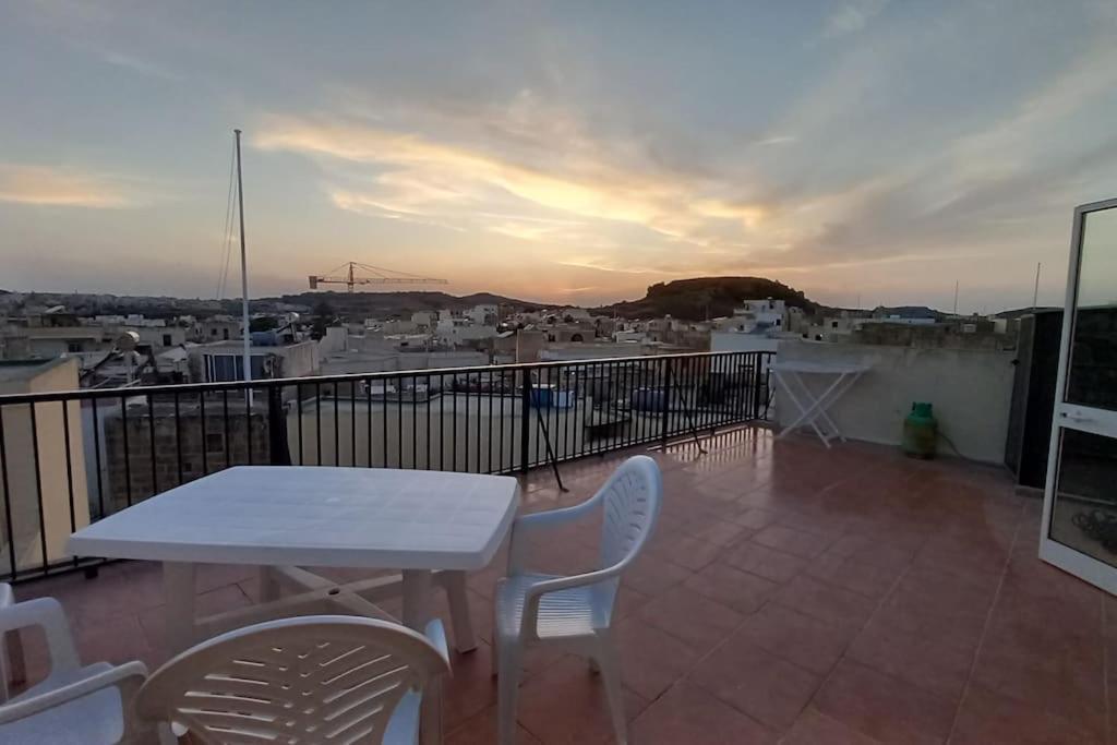 Sunset Suite فيكتوريا المظهر الخارجي الصورة